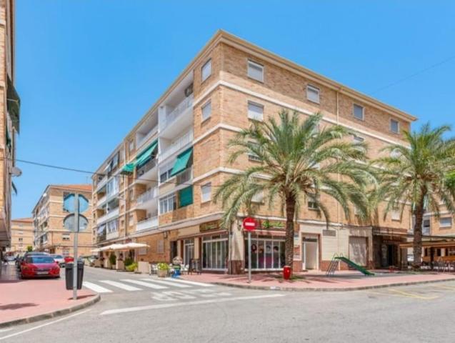 Aticos en venta en Torrevieja, Paseo maritimo photo 0