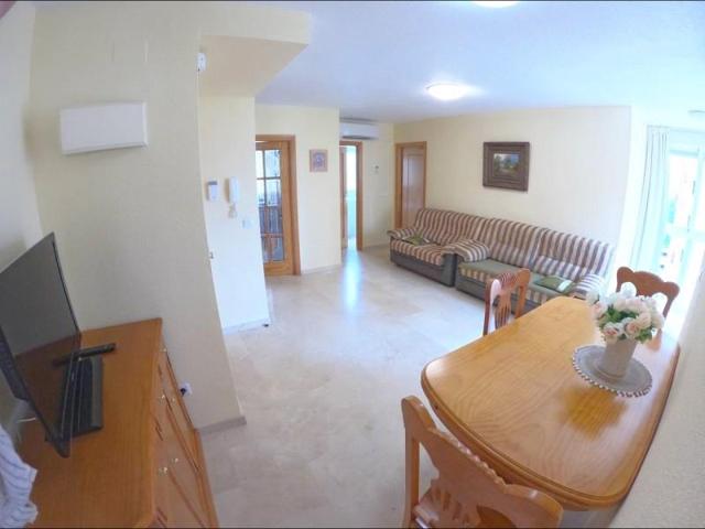 Piso en venta en Benidorm, Levante photo 0