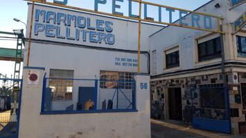 Nave industrial en venta en León, Puente Castro photo 0