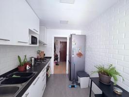 Piso en venta en Pineda de Mar photo 0