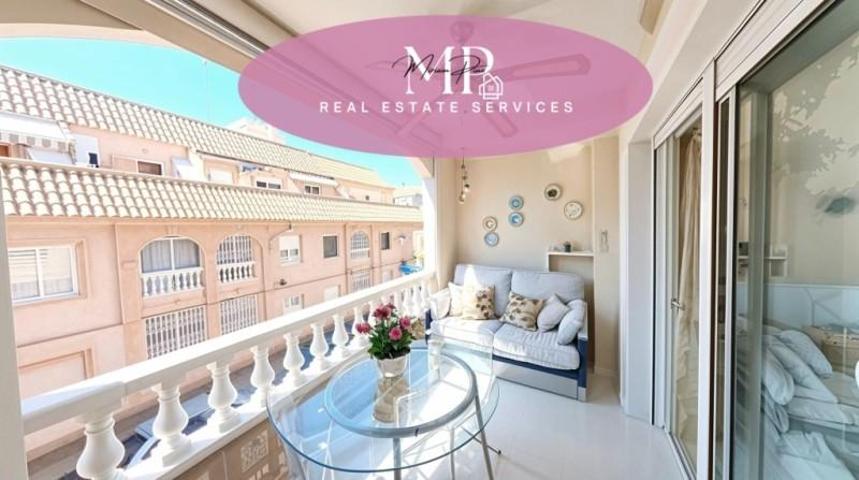 Piso en venta en Torrevieja photo 0