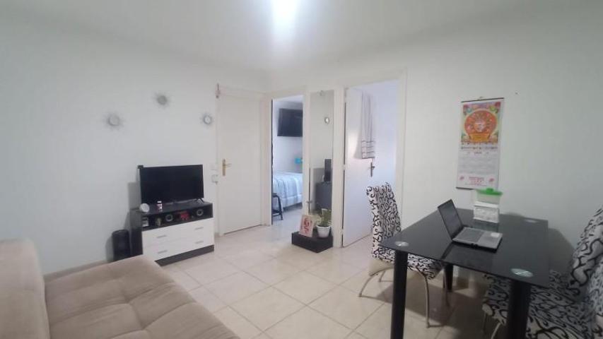 Piso en venta en L'Hospitalet de Llobregat, Les Planes photo 0