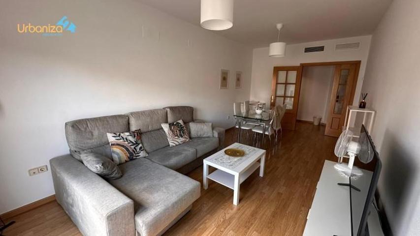 Apartamento en venta en Badajoz, San Fernando photo 0