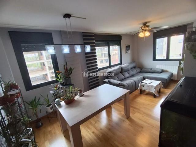 Apartamento en venta en Logroño, Varea photo 0