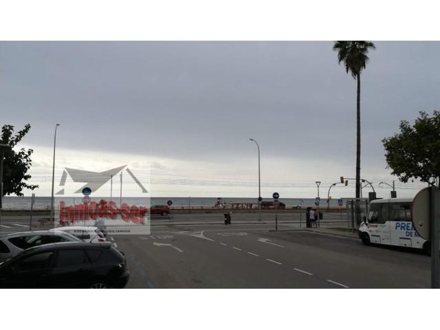 Local comercial en venta en Premià de Mar photo 0