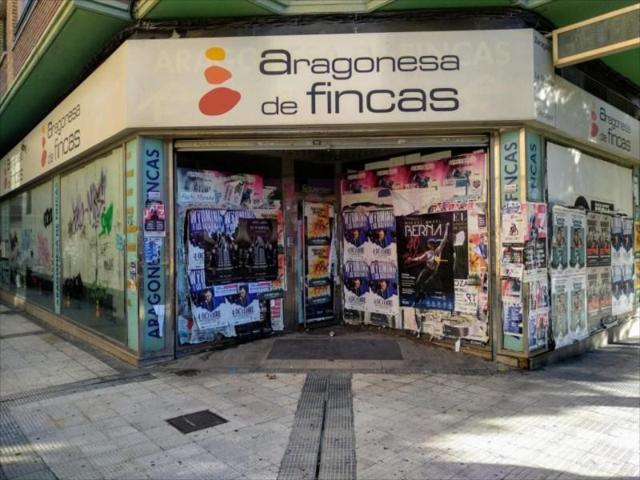 Local comercial en venta en Zaragoza, Delicias photo 0