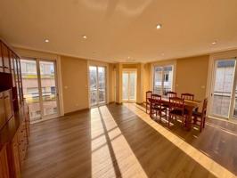 Duplex en venta en Verín, Centro photo 0