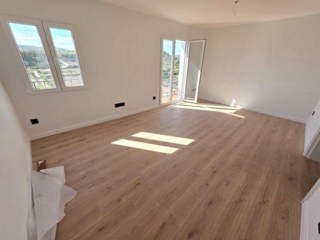 Piso en venta en Igualada, Rec photo 0