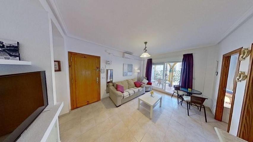 Apartamento en venta en Orihuela Costa, La Zenia photo 0