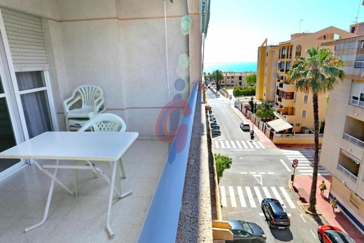 Apartamento en venta en Guardamar del Segura, MERCADONA photo 0