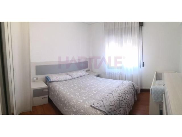 Piso en venta en Sestao, Txabarri photo 0