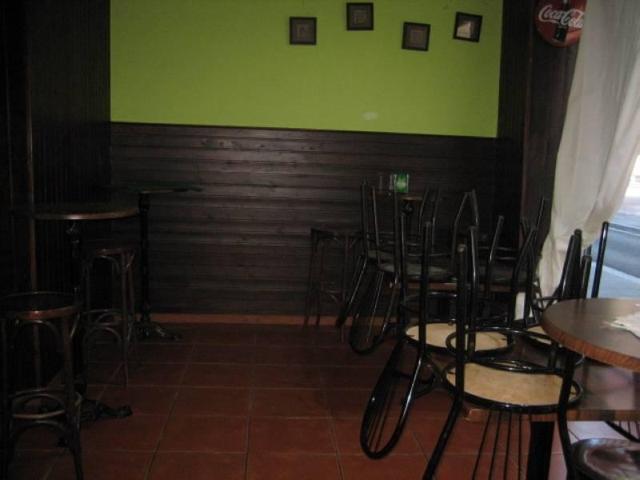 Local comercial en venta en Ponferrada, Centro photo 0