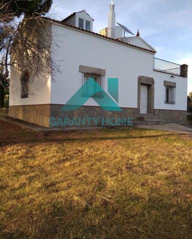 Chalet en venta en Brozas, OTRAS ZONAS photo 0