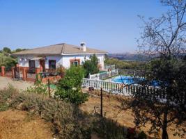 Casa con terreno en venta en Almodóvar del Río, URB. CUEVAS BAJAS photo 0