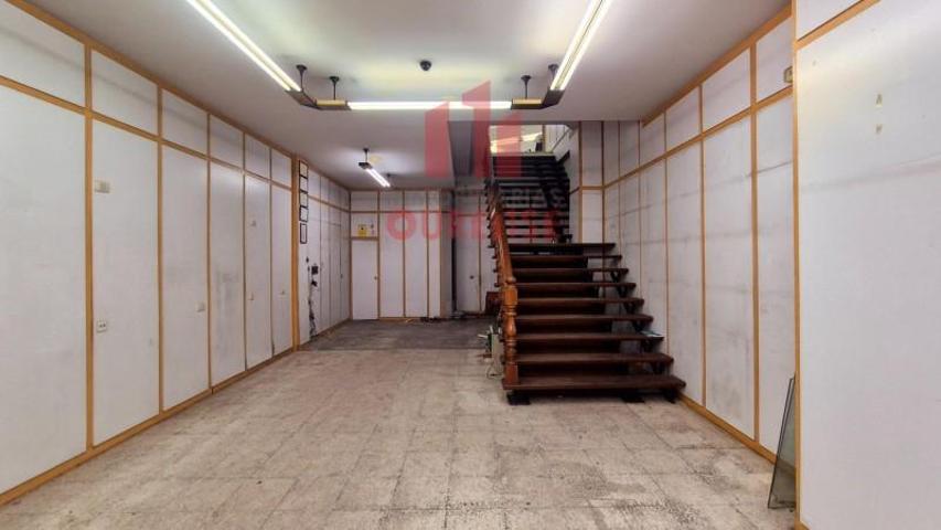 Local comercial en venta en Ourense, Centro photo 0