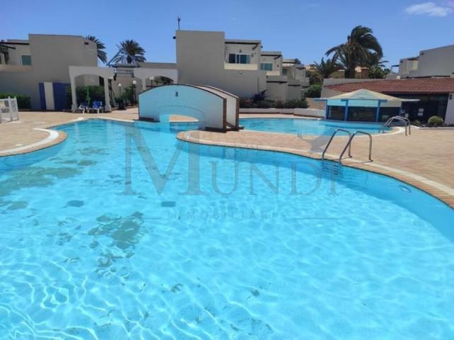 Piso en venta en Corralejo photo 0