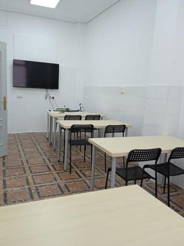 Local comercial en venta en Valencia, Arrancapins photo 0