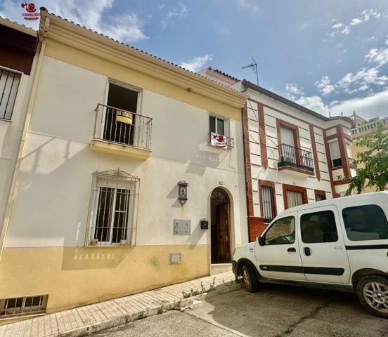 Adosada en venta en Doña Mencía, Andalucia photo 0