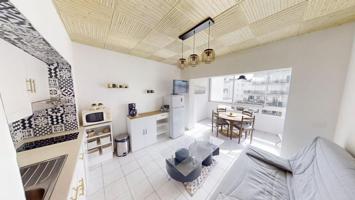 Apartamento en venta en Roses, Santa Margarida photo 0