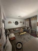 Piso en venta en Valencia, Torrefiel photo 0