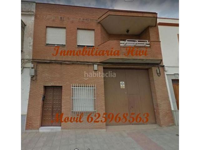 Casas de pueblo en venta en Almendralejo photo 0