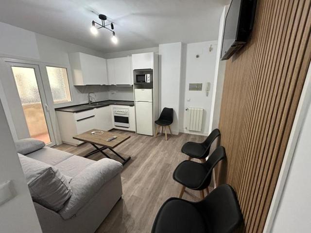 Piso en venta en Cáceres, Centro photo 0