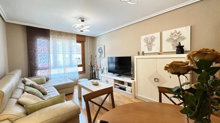 Piso en venta en Golmayo, Urb. Camaretas photo 0