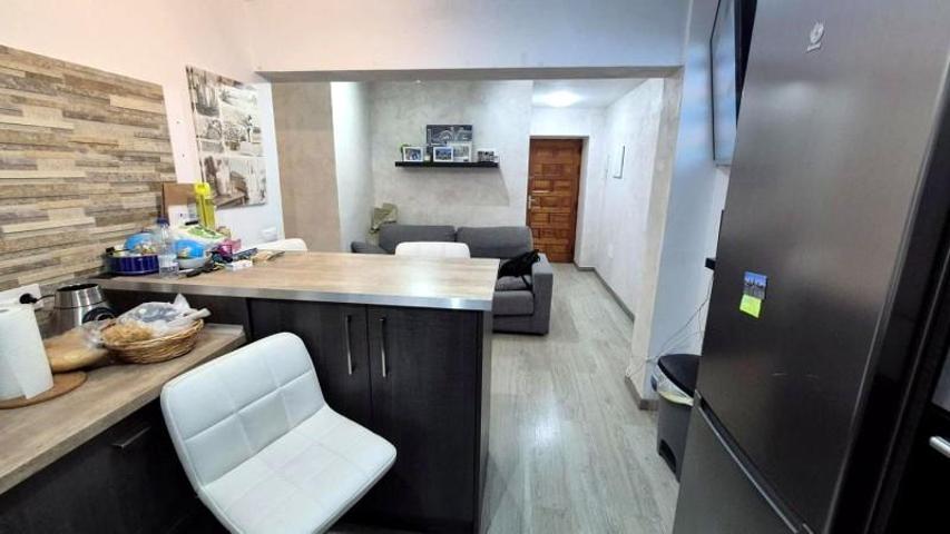 Piso en venta en Santa Cruz de Tenerife, Calle Azorín, 38007 photo 0