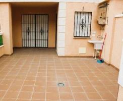 Piso en venta en Las Gabias, Cerca de la Futura Parada Del Metro photo 0