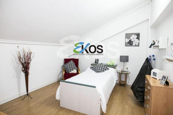 Piso en venta en Arrasate-Mondragón, Centro photo 0