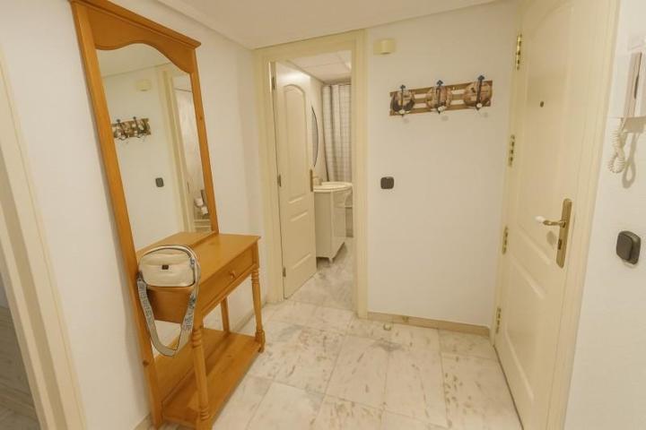 Piso en venta en Cáceres, R66 photo 0