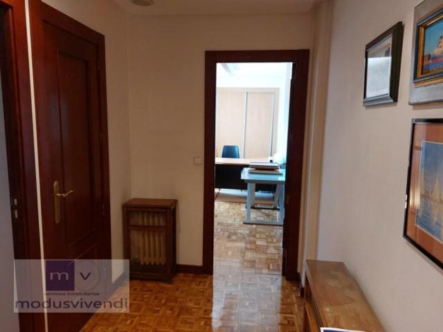 Piso en venta en León photo 0