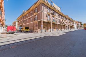 Piso en venta en Armilla, Ayuntamiento photo 0