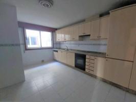 Piso en venta en Culleredo, Vilaboa photo 0