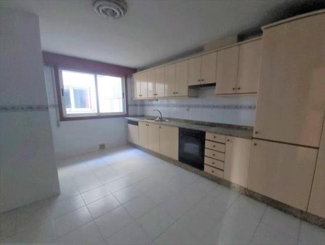Piso en venta en Culleredo, Vilaboa photo 0