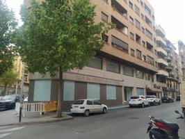 Local comercial en venta en Elche, Centro photo 0