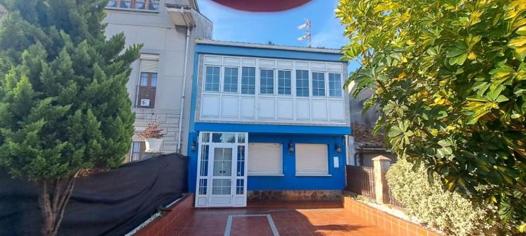 Casa en venta en Avilés, Avilés photo 0