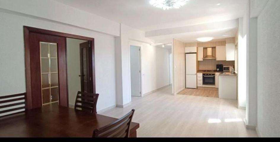 Piso en venta en Alginet, Metro alginet photo 0