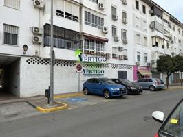 Local comercial en venta en Dos Hermanas, Vistazul photo 0