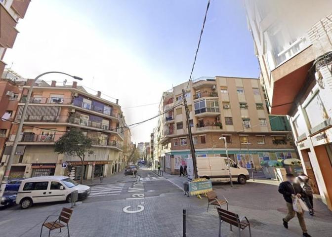 Piso en venta en L'Hospitalet de Llobregat, Pubilla cases photo 0