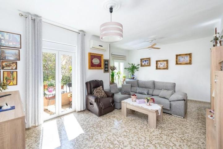 Piso en venta en Granada, Villarejo photo 0