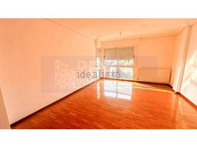 Piso en venta en Villamediana de Iregua photo 0