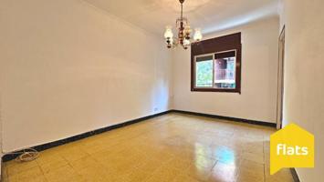 Piso en venta en Santa Coloma de Gramenet, Singuerlin photo 0