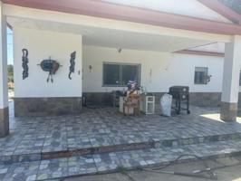 Casa con terreno en venta en Beas, Fuente de la corcha photo 0