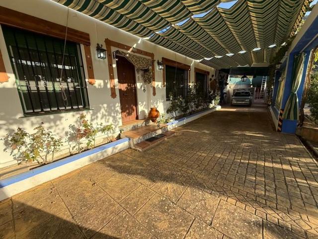 Casa con terreno en venta en Cuevas de San Marcos, Andalucia photo 0