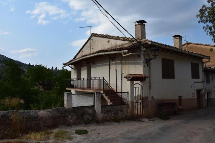 Casa en venta en Beceite, Aragon photo 0
