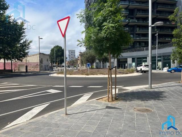 Local comercial en venta en Tarragona photo 0