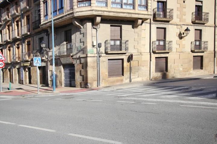 Local comercial en venta en Tafalla, Northern spain photo 0