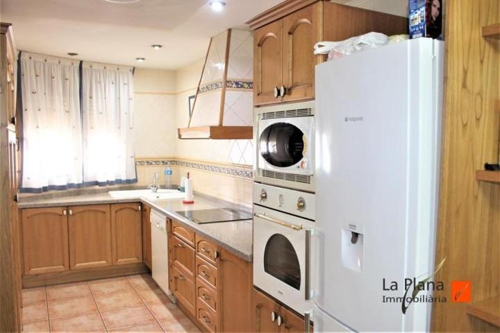 Adosada en venta en Deltebre, Jesús i maria photo 0