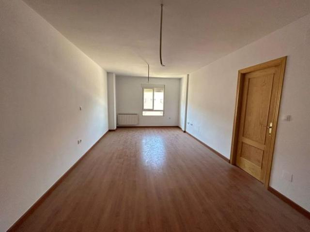 Aticos en venta en Loja, Avda. Andalucia photo 0